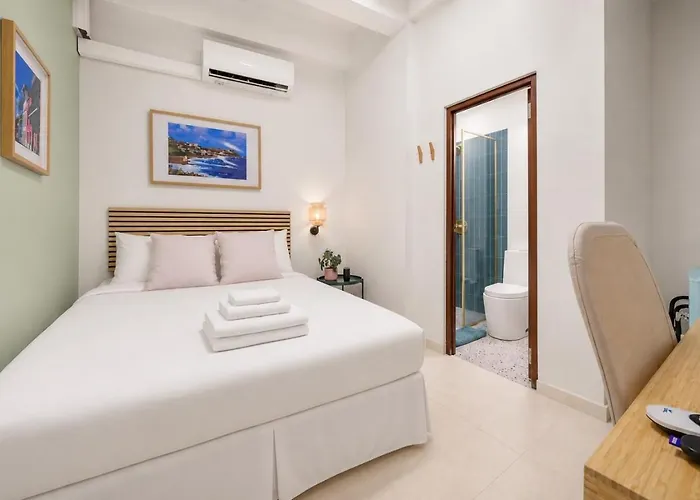 Room 9: Sleek And Serene Stay In San Juan